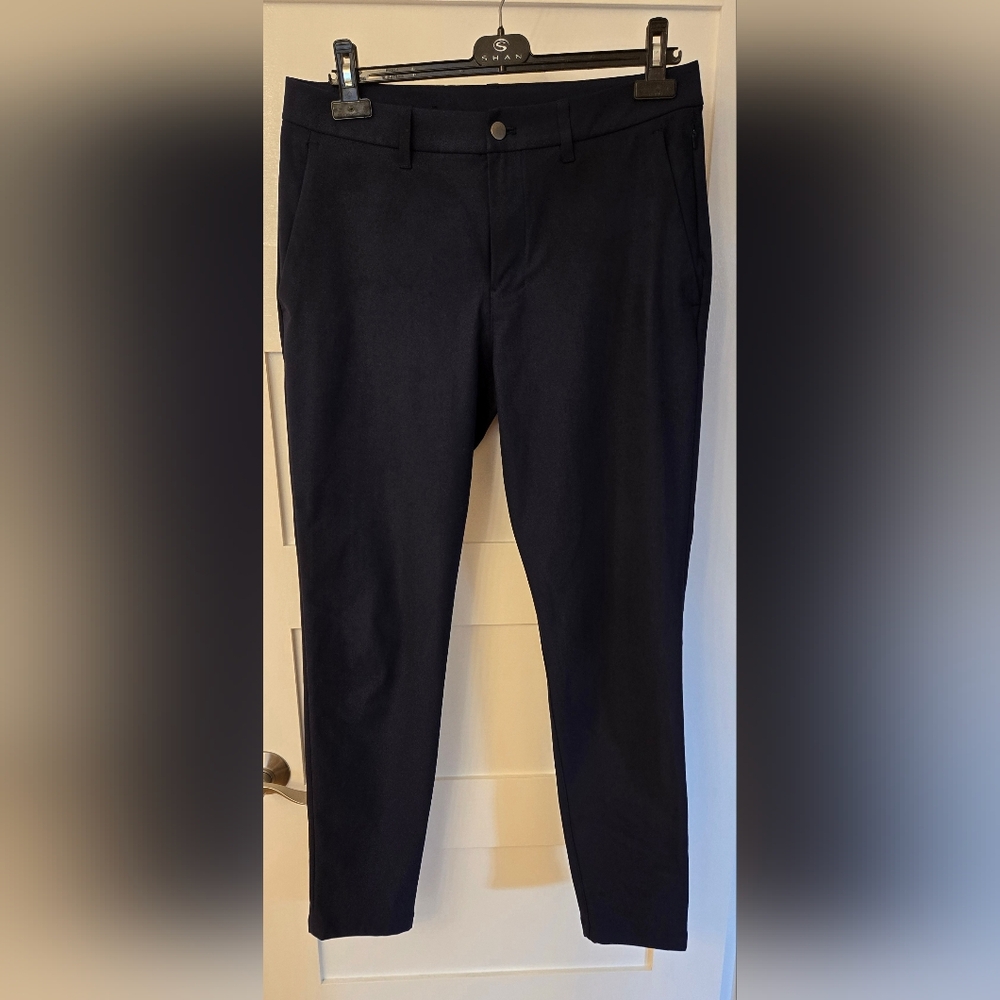 Lululemon Men's ABC Slim-Fit Trouser - Navy